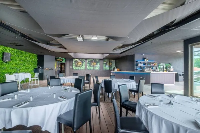 Espace Cristal — vue 4