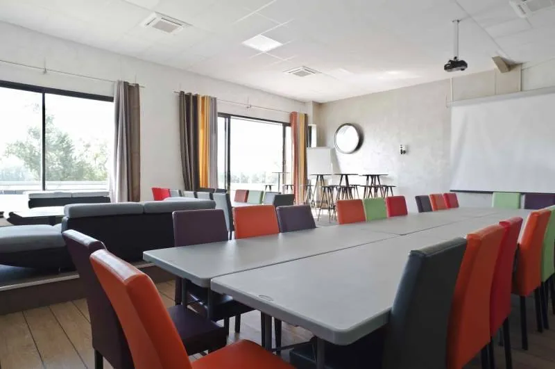 Espace Émeraude — vue 3